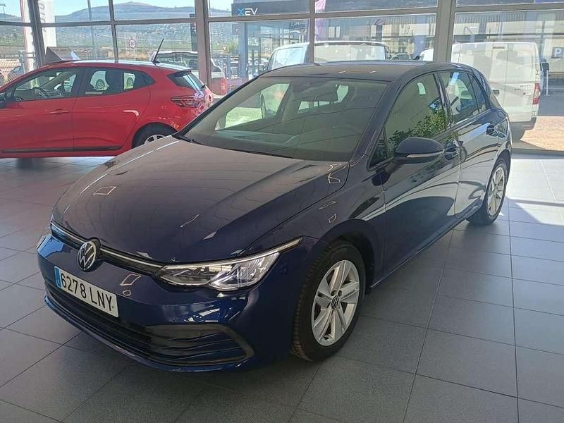 Usado VW Golf VIII 110 CV (80 kW) 2021 Azul Utilitario