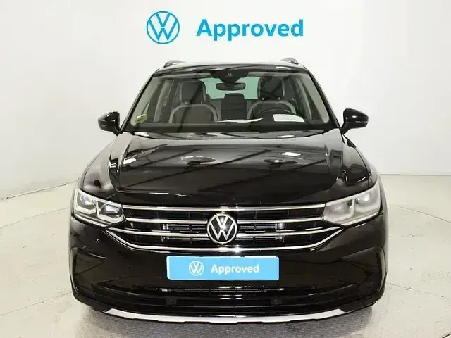 Usado VW Tiguan Sportline 150 CV (110 kW) 2022 Negro SUV