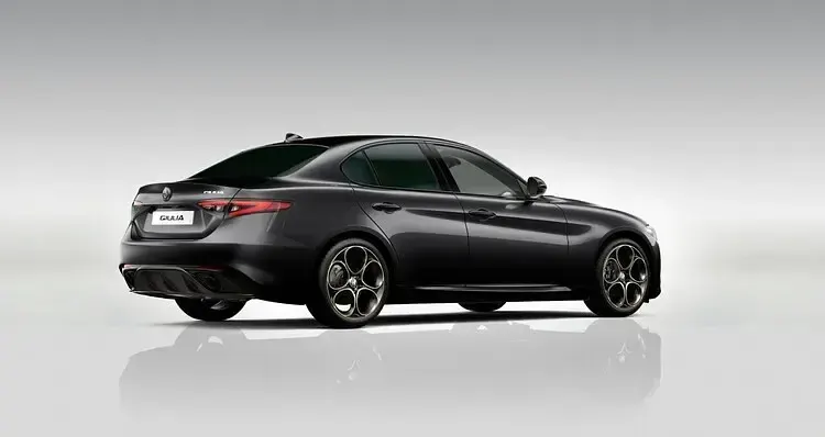 Nuevo Alfa Romeo Giulia 160 CV (117 kW) 2025 Berlina