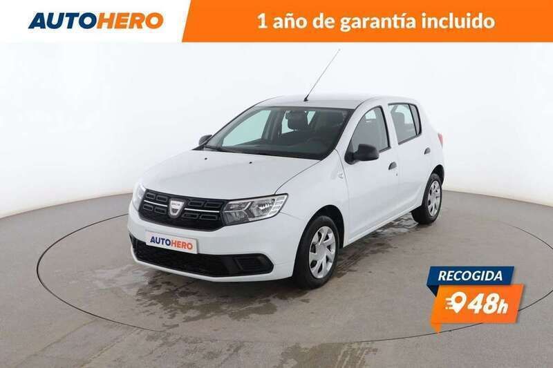 Blanco Usado 2019 Dacia Sandero Essentiel Utilitario | 9809 € (Precio justo) - Imagen 1/2