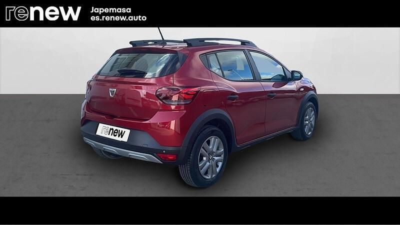 Usado Dacia Sandero Essentiel 100 CV (73 kW) 2022 Rojo Berlina