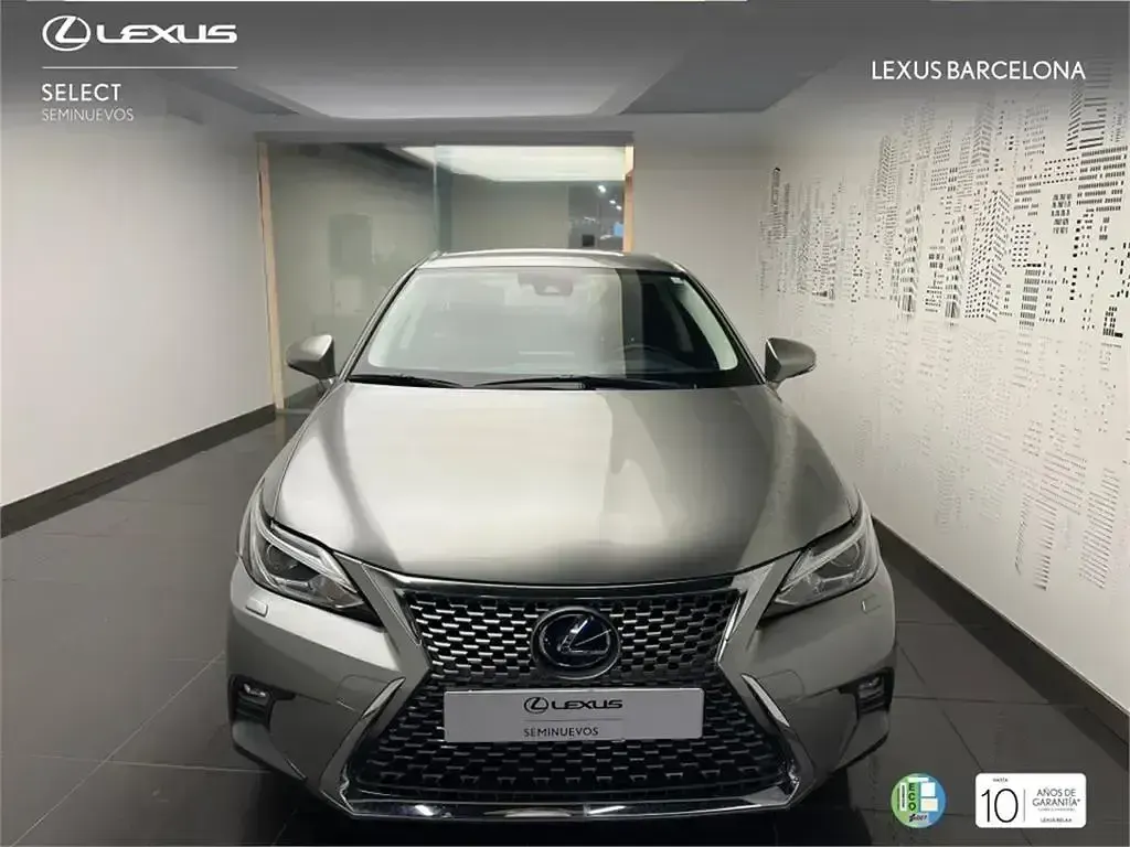 Usado Lexus CT200h Executive Line 136 CV (100 kW) 2019 Otro Monovolumen