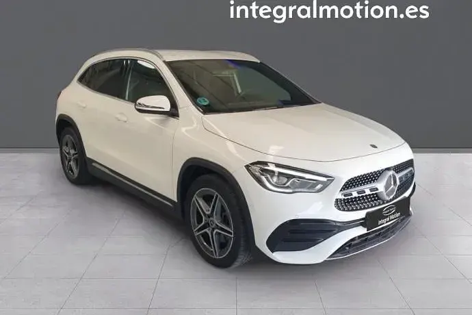 Usado Mercedes GLA200 149 CV (109 kW) 2022 SUV