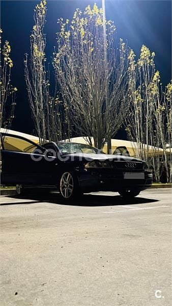 Usado Audi A4 180 CV (132 kW) 2000 Negro Berlina
