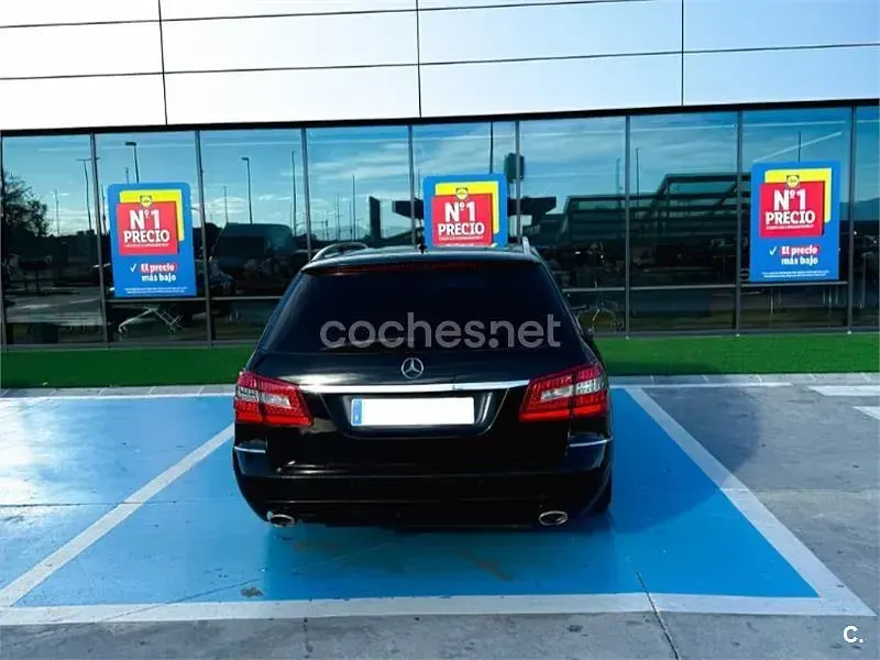 Usado Mercedes E350 Avantgarde 231 CV (169 kW) 2010 Negro Familiar