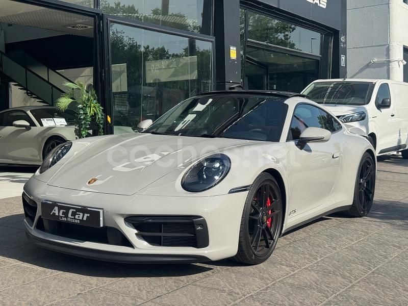 Usado Porsche 911 Carrera 4 GTS 480 CV (353 kW) 2024 Gris / plata Coupe
