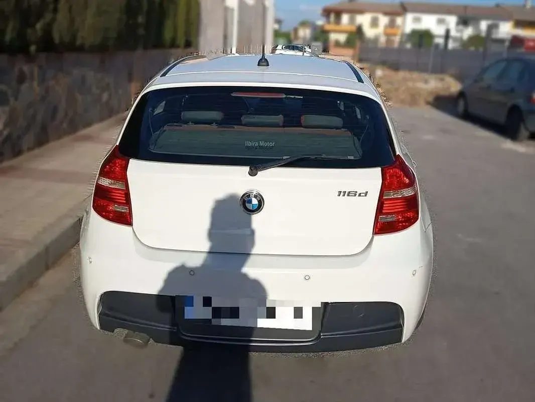 Usado BMW 116 116 CV (85 kW) 2011 Blanco Utilitario