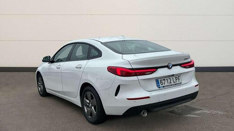 Usado BMW 216 Executive 117 CV (86 kW) 2021 Blanco Coupe