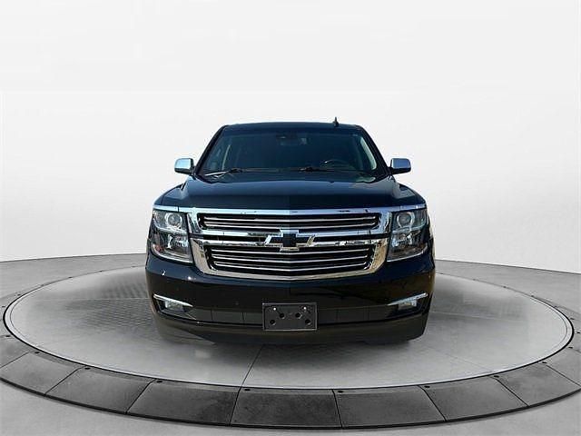 Usado Chevrolet Suburban LT 355 CV (261 kW) 2020 Negro SUV