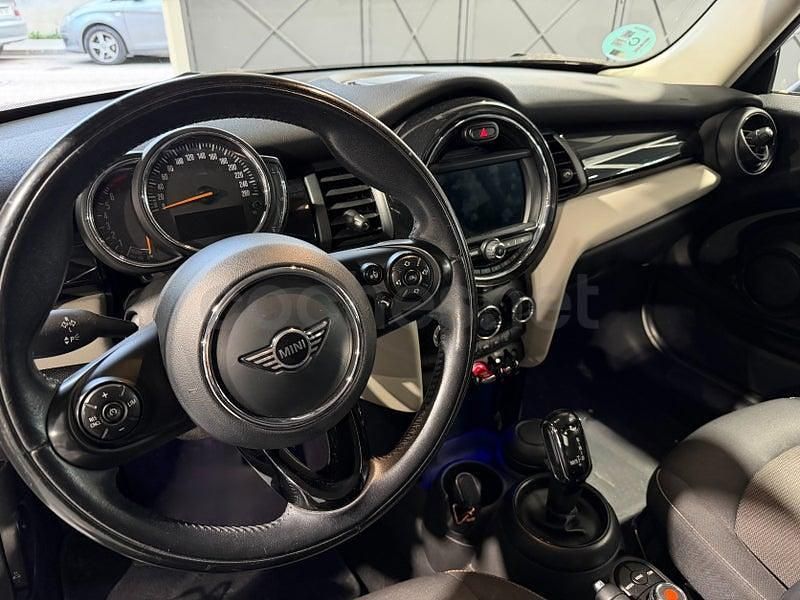 Usado Mini ONE 102 CV (75 kW) 2018 Blanco Utilitario