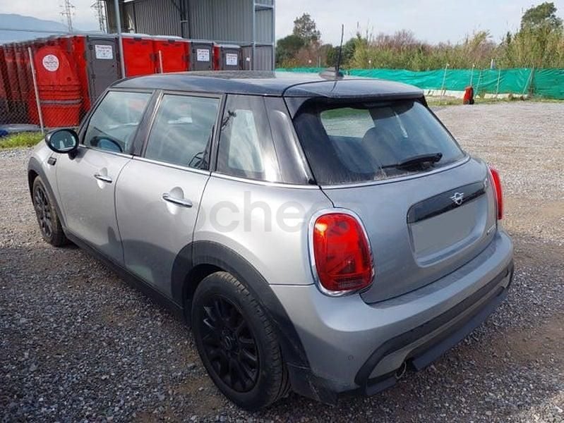 Usado Mini Cooper 136 CV (100 kW) 2024 Gris / plata Utilitario