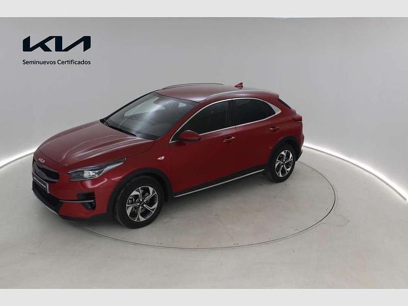 Usado Kia XCeed 120 CV (88 kW) 2023 Rojo SUV