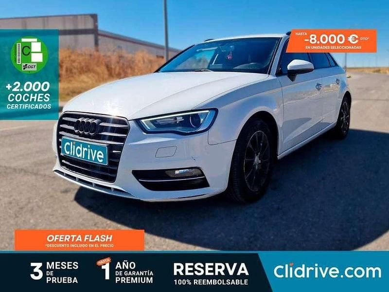 Usado Audi A3 Sportback Attraction 105 CV (77 kW) 2016 Blanco Utilitario