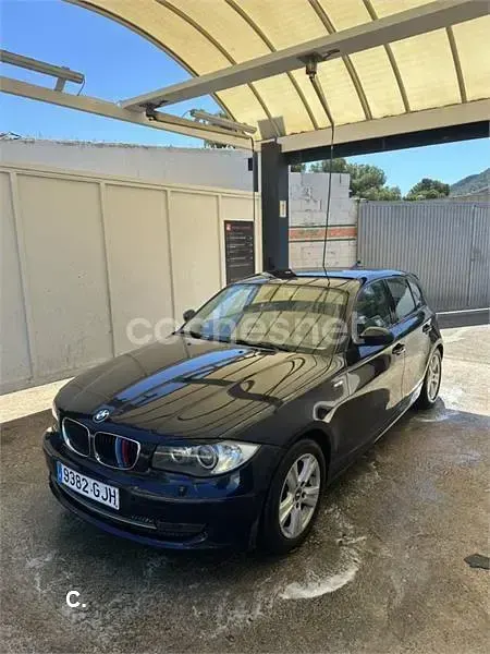 Usado BMW 118 129 CV (94 kW) 2008 Azul Utilitario