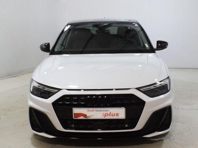Usado Audi A1 Black Edition 116 CV (85 kW) 2025 Blanco SUV