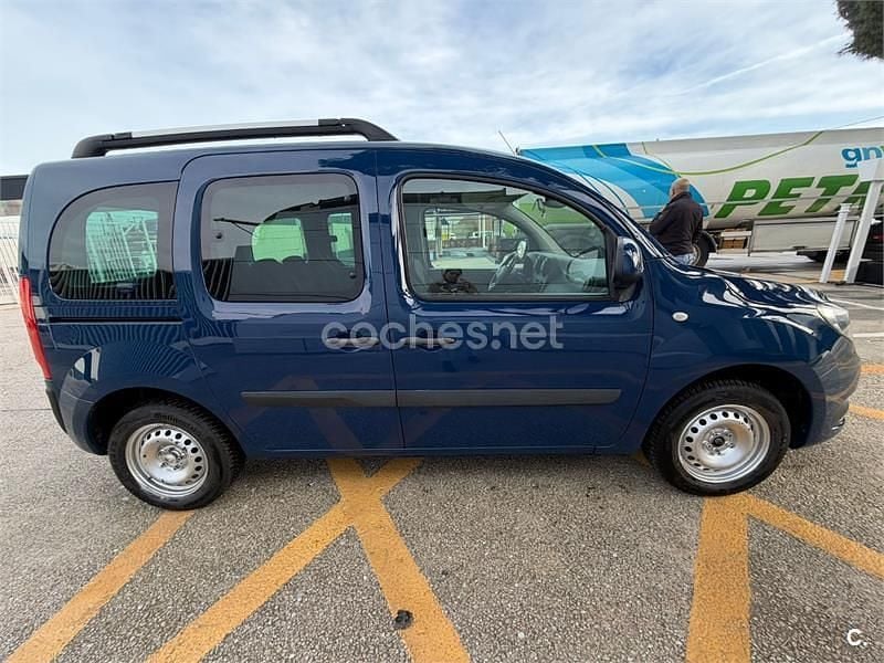 Usado Mercedes Citan 108 75 CV (55 kW) 2015 Azul Familiar