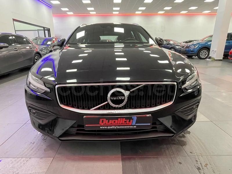 Usado Volvo V60 Momentum 150 CV (110 kW) 2018 Negro Familiar