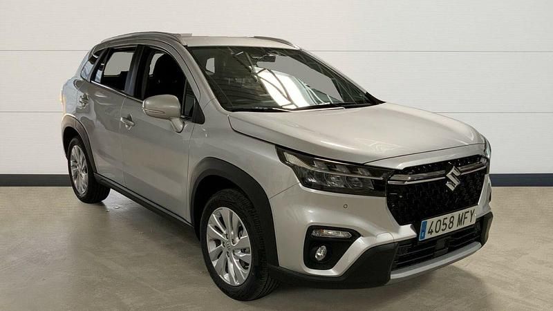 Usado Suzuki SX4 S-Cross 129 CV (94 kW) 2023 Plata SUV