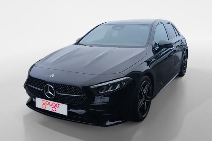 Negro Usado 2024 Mercedes A180 Berlina | 31.900 € (Un poco caro) - Imagen 1/4