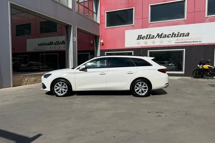Usado Seat Leon Style 150 CV (110 kW) 2021