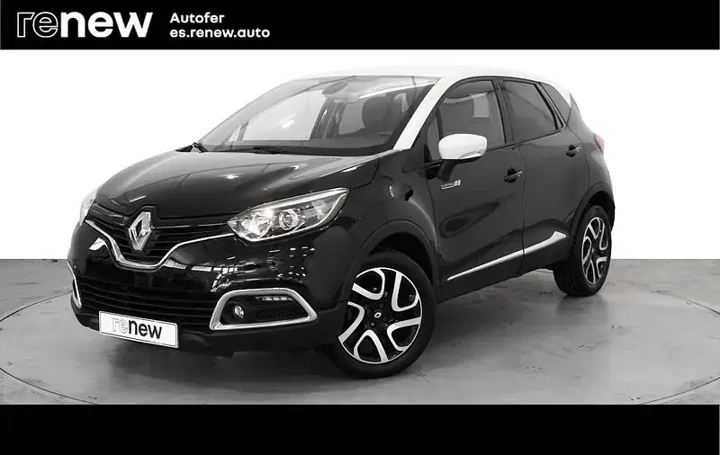Usado Renault Captur Zen 90 CV (66 kW) 2017 Negro techo blanco SUV