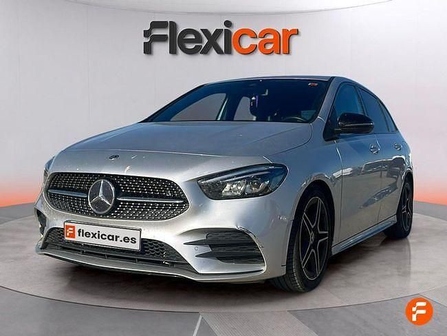 Usado Mercedes B180 136 CV (100 kW) 2019 Gris Monovolumen