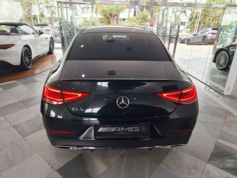 Usado Mercedes C220 194 CV (142 kW) 2023 Verde Coupe