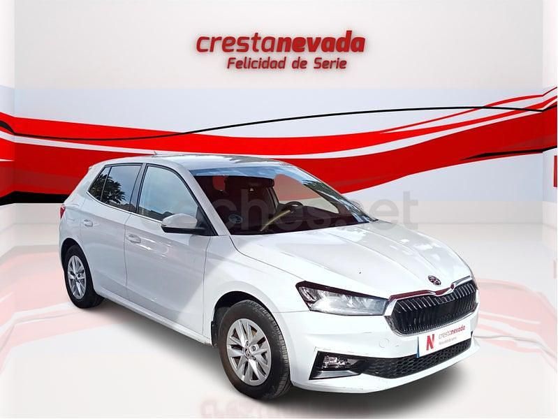 Usado Skoda Fabia Essence 80 CV (58 kW) 2024 Blanco Utilitario