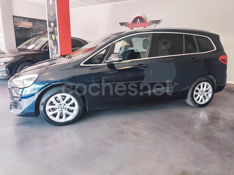 Usado BMW 218 150 CV (110 kW) 2019 Azul Familiar