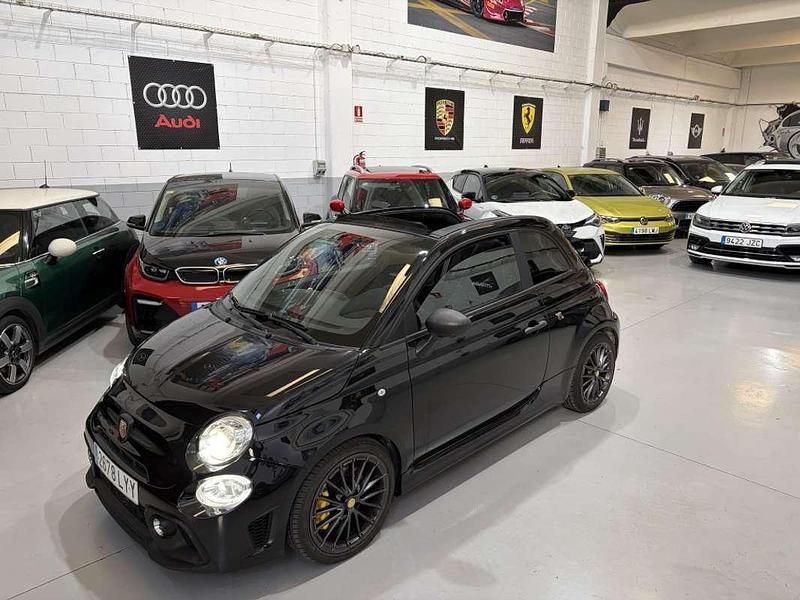 Usado Abarth 595 Competizione 179 CV (131 kW) 2022 Negro Utilitario