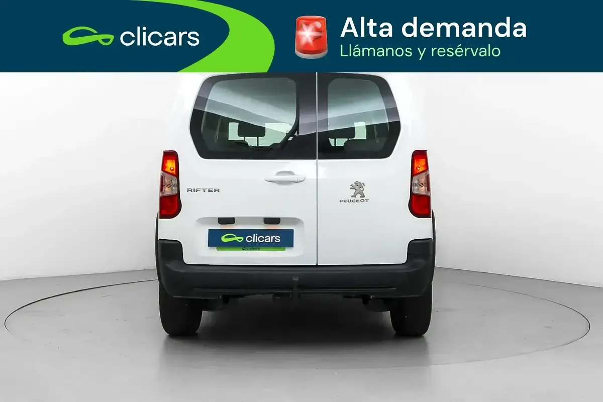 Usado Peugeot Rifter Business-Line 100 CV (73 kW) 2022 Blanco Monovolumen