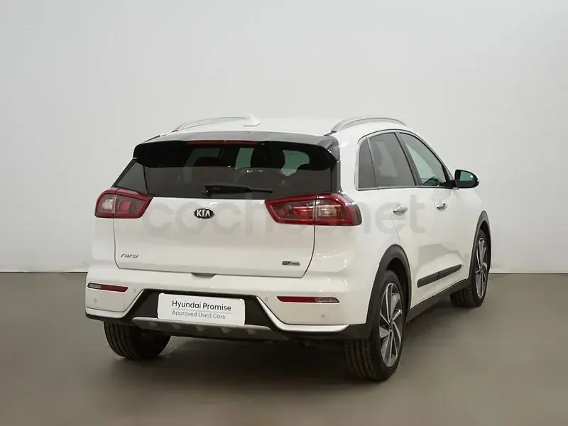 Usado Kia Niro 141 CV (103 kW) 2019 Blanco SUV