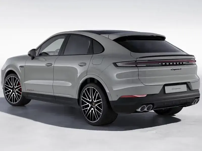 Usado Porsche Cayenne 519 CV (381 kW) 2025 Gris / plata SUV
