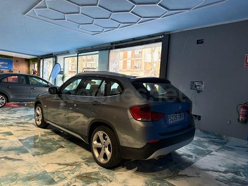 Usado BMW X1 204 CV (150 kW) 2010 Gris / plata SUV