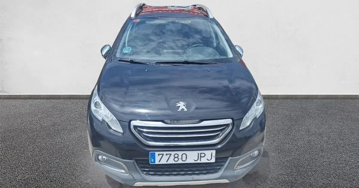Usado Peugeot 2008 Allure 100 CV (73 kW) 2016 SUV