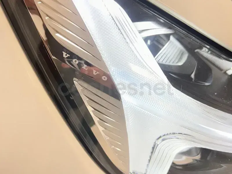 Usado Volvo XC60 Inscription 340 CV (250 kW) 2021 Blanco SUV