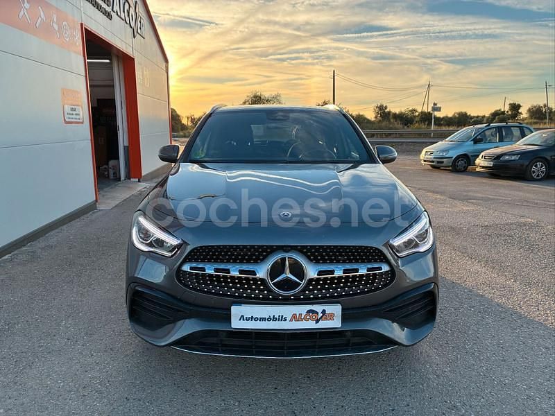 Usado Mercedes GLA180 136 CV (100 kW) 2022 Gris / plata SUV