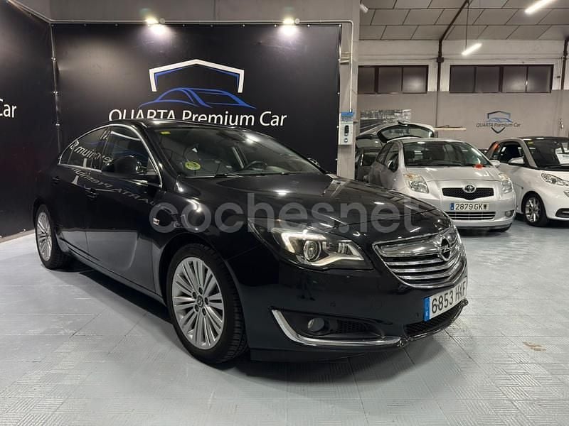 Negro Usado 2014 Opel Insignia Selective Berlina | 7999 € (Precio justo) - Imagen 1/4