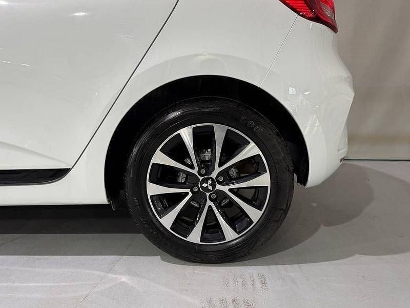 Usado Mitsubishi Colt 90 CV (66 kW) 2023 Blanco