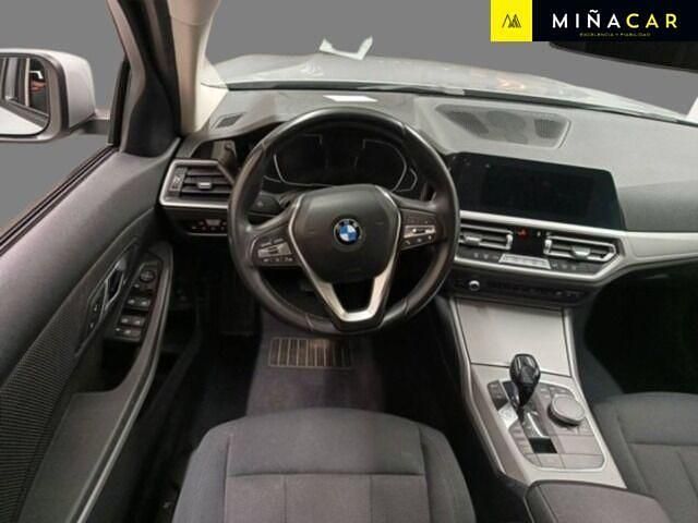 Usado BMW 318 150 CV (110 kW) 2021 Gris Familiar