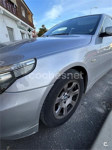 Usado BMW 525 163 CV (119 kW) 2004 Gris / plata Berlina