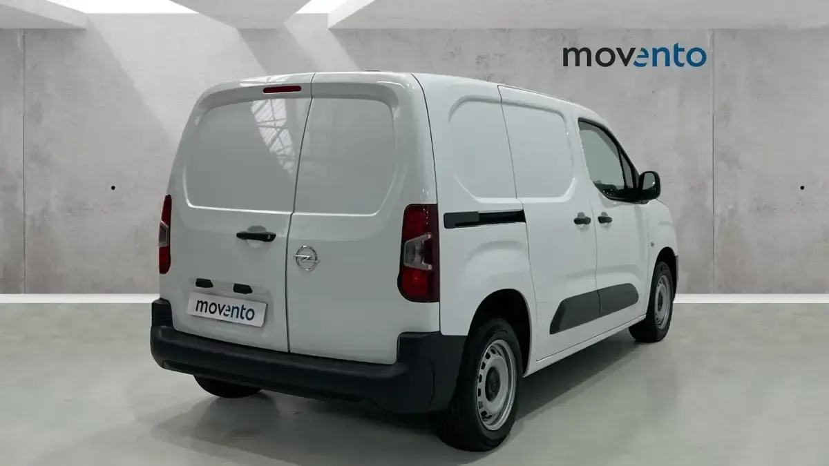Usado Opel Combo S 102 CV (75 kW) 2021 Blanco Monovolumen
