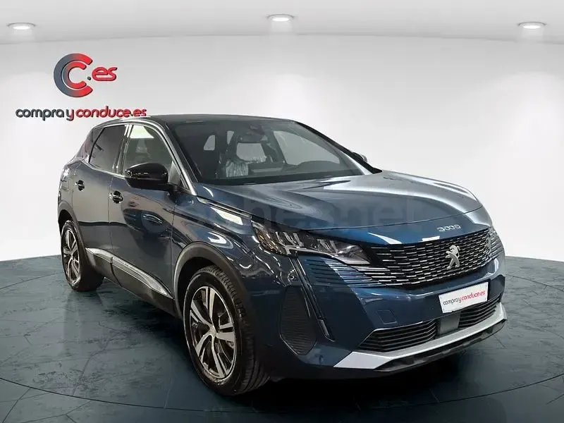 Usado Peugeot 3008 Allure 130 CV (95 kW) 2024 Azul SUV
