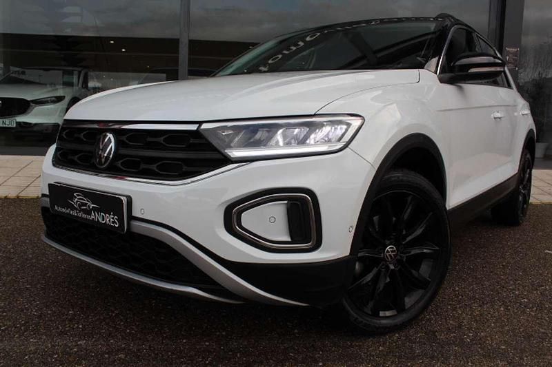 Usado VW T-Roc 116 CV (85 kW) 2023 Blanco SUV