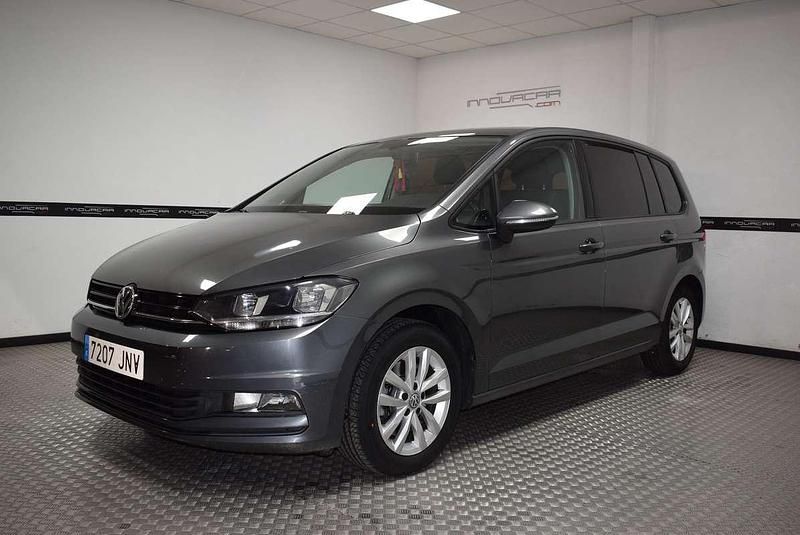 Gris Usado 2016 VW Touran Advance Monovolumen | 14.500 € (Precio justo) - Imagen 1/4