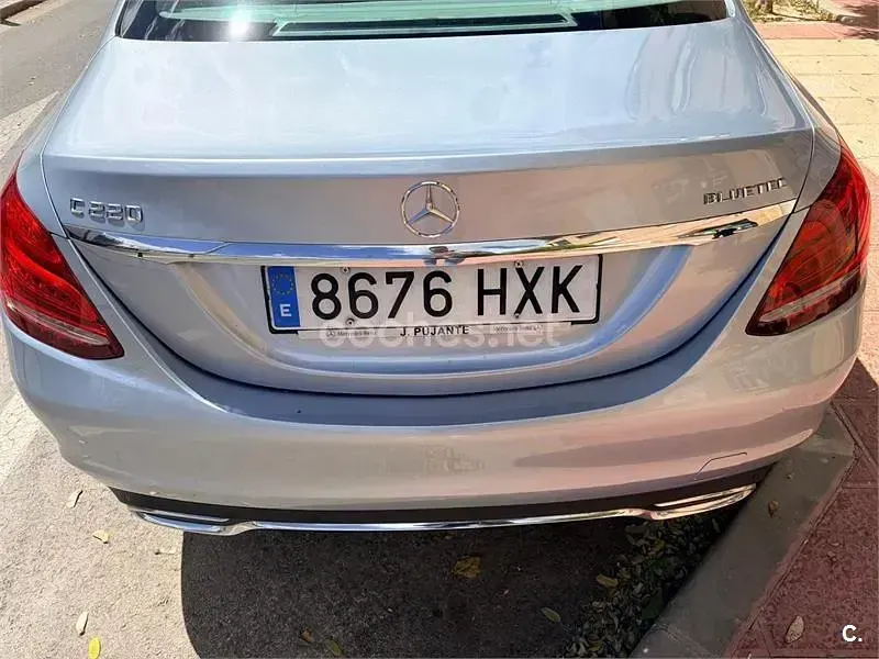 Käytetty Mercedes C220 170 HP (125 kW) 2015 Harmaa Sedan