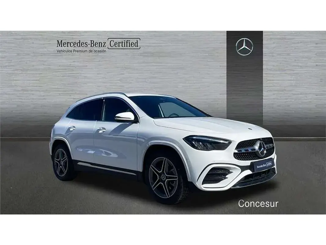 Usado Mercedes GLA200 136 CV (100 kW) 2025 Blanco SUV