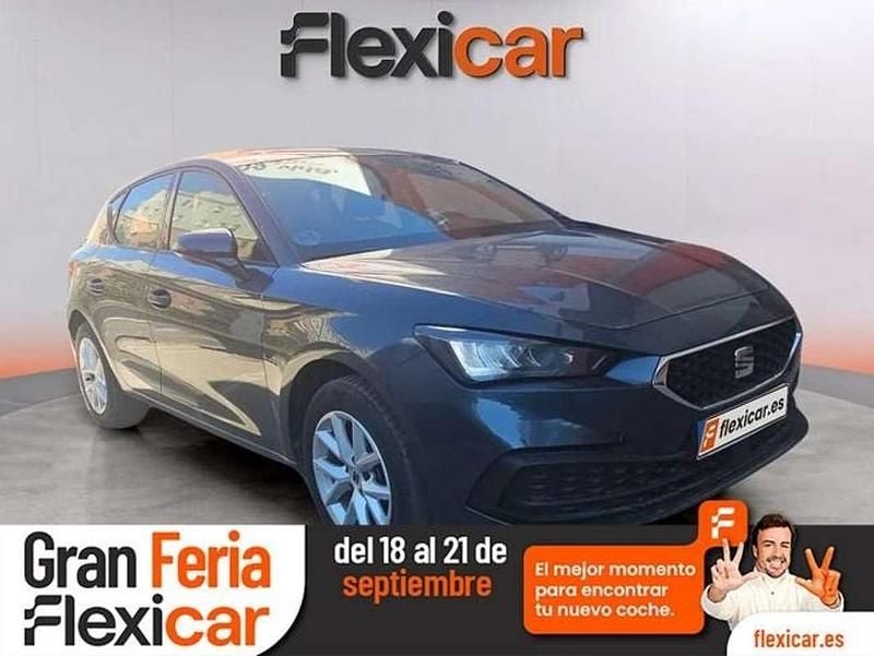Gris Usado 2024 Seat Leon Style Utilitario | 17.490 € (Precio justo) - Imagen 1/4