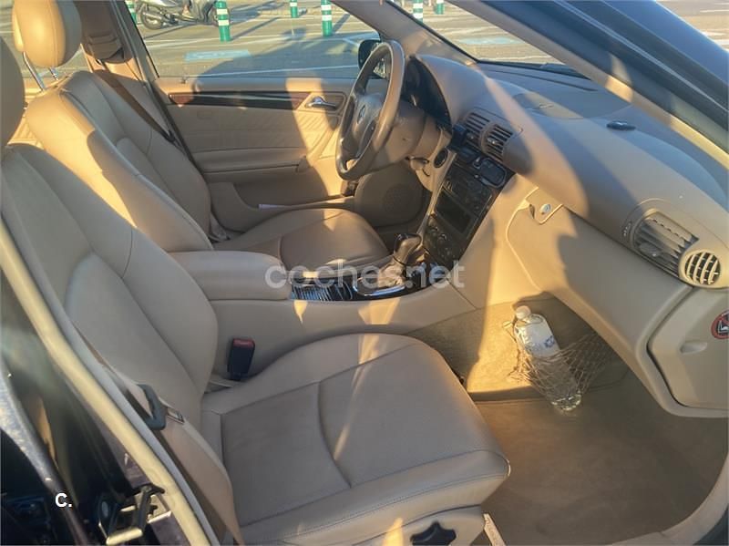 Usado Mercedes C240 Elegance 170 CV (125 kW) 2001 Azul Berlina