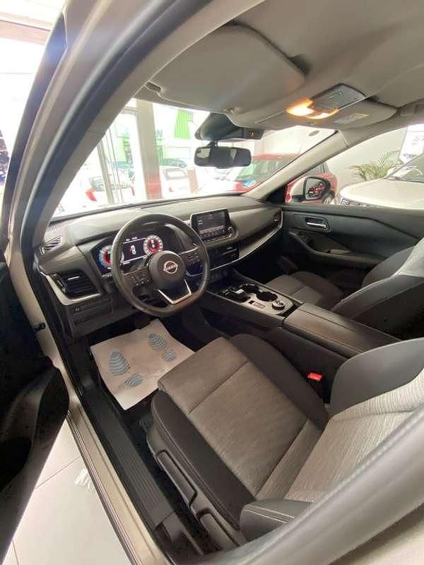 Usado Nissan X-Trail Acenta 215 CV (158 kW) 2025 Beige SUV